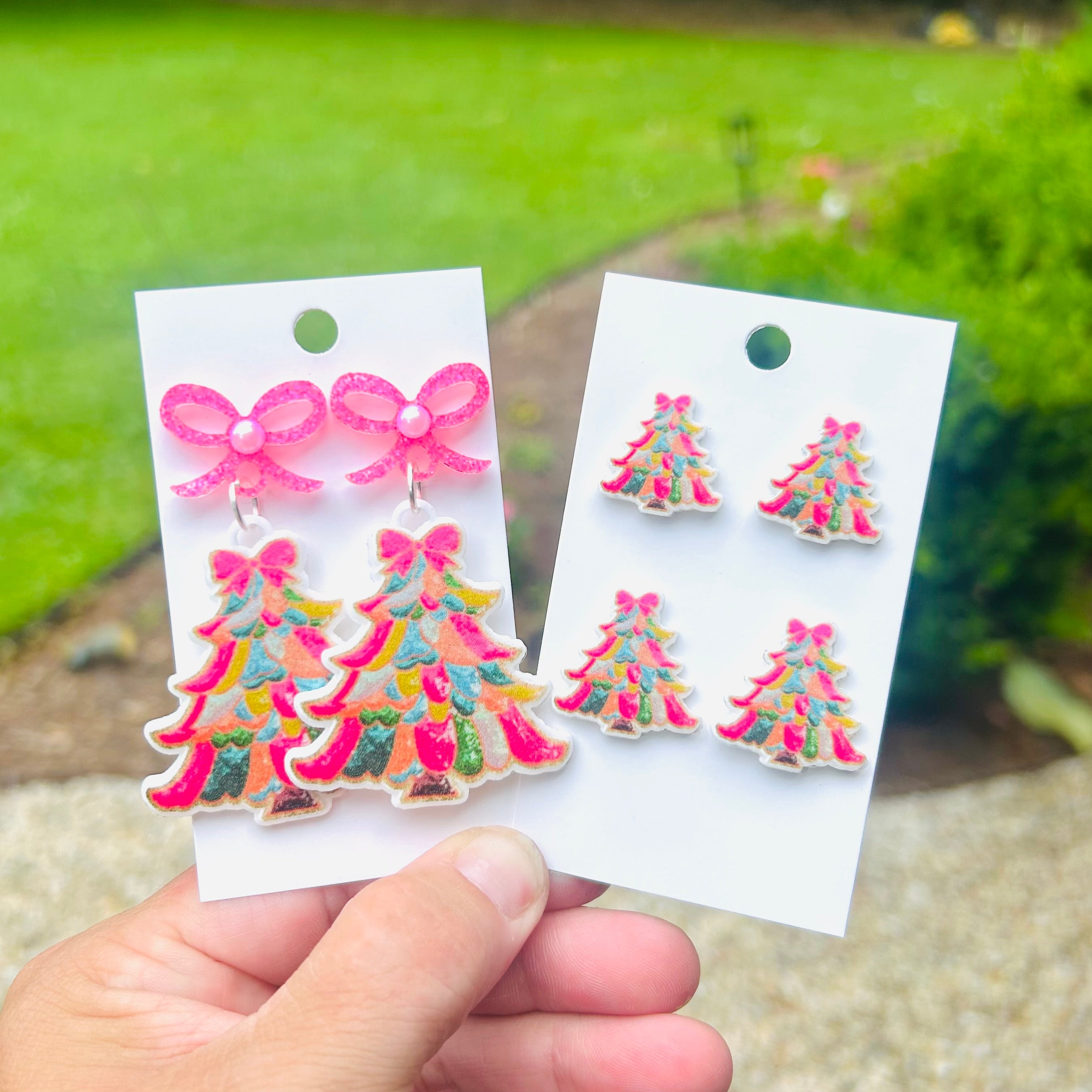 Multi Dolor Christmas Tree